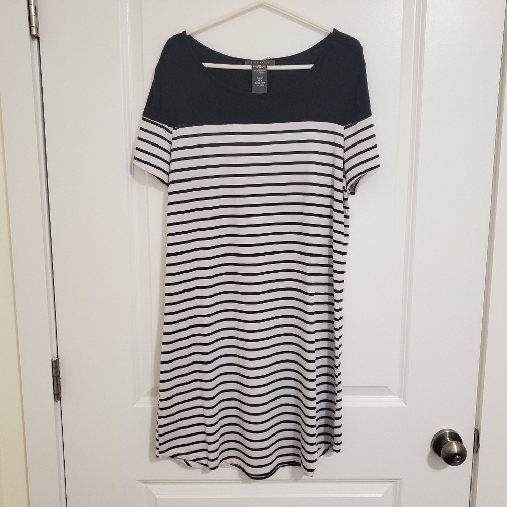 Black and white Tshirt Dress striped Size M